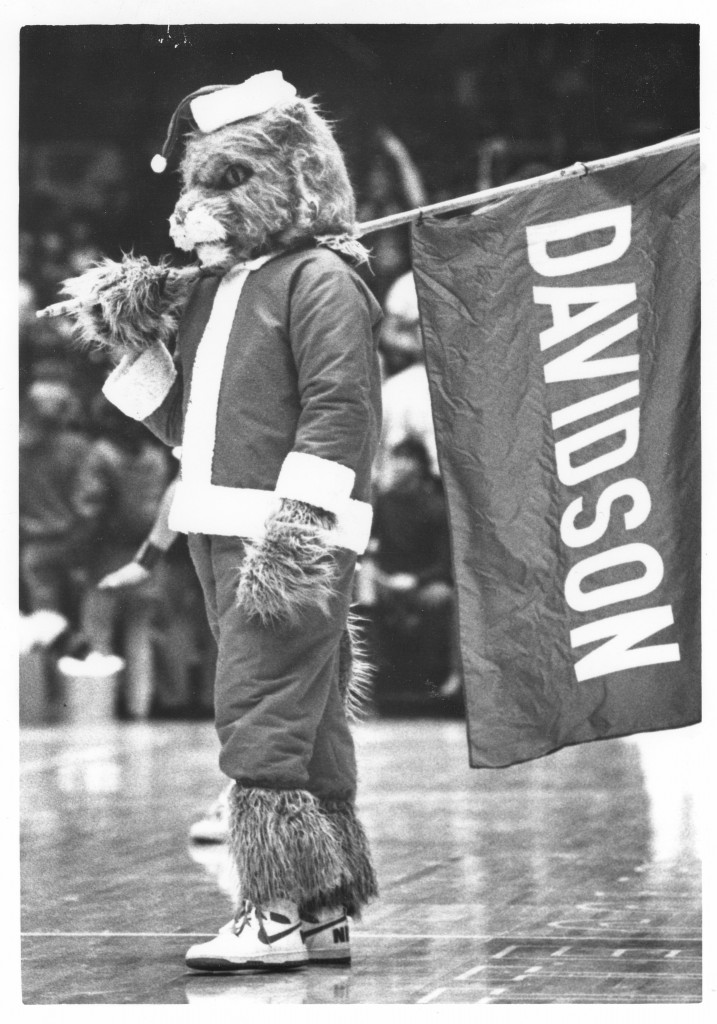 The Davidson College Wildcat mascot as Santa, 1986.